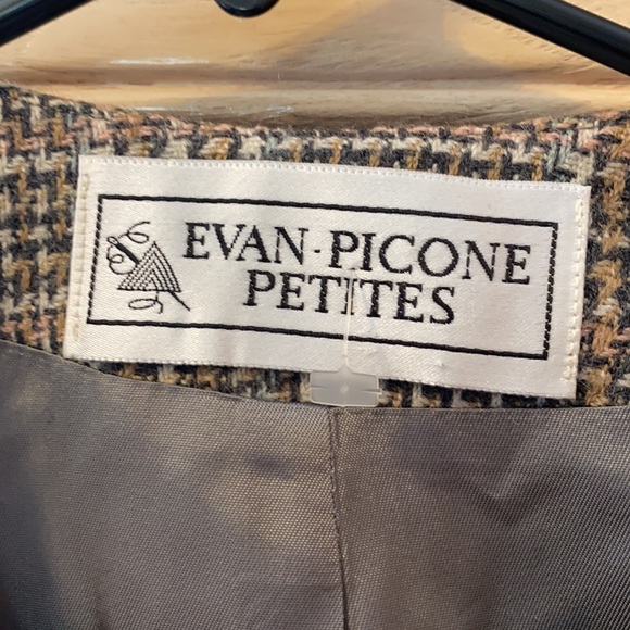 Evan Picone Brown Plaid Blazer - Picture 6 of 10